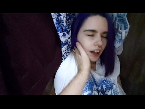 ❤️ Shkafda mening singlimni topib, unga yordam berdi ❤️ Super pornoda pornoda uz.muitohentai.ru